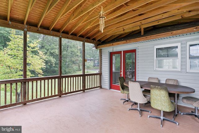 1022 LAKEVIEW DR, Stafford, VA 22556