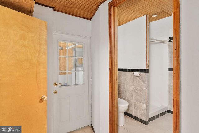 1022 LAKEVIEW DR, Stafford, VA 22556