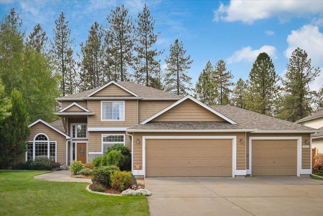 10111 N Parkside Dr, Nine Mile Falls, WA 99026 property photo