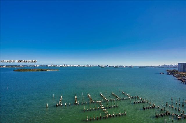 11111 Biscayne Blvd 18E, Miami, FL 33181