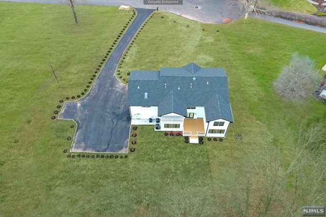 10 Colonial Drive, Scotch Plains, NJ 07076
