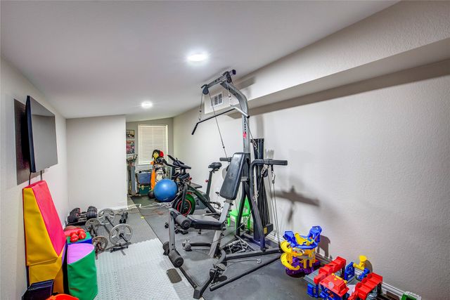 1101 Redoak Drive, West Tawakoni, TX 75474