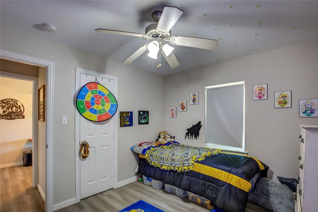 1101 Redoak Drive, West Tawakoni, TX 75474