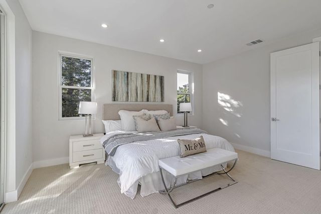 1066 Larch Avenue, Moraga, CA 94556