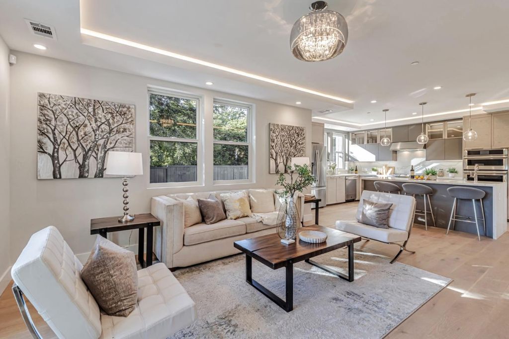 1066 Larch Avenue, Moraga, CA 94556