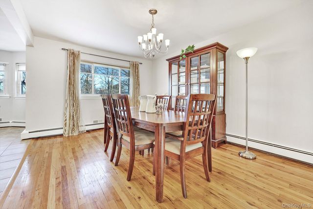 15 Lafayette Drive, Woodmere, NY 11598