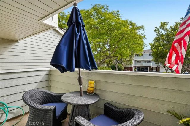 27 Tiburon Court, Manhattan Beach, CA 90266