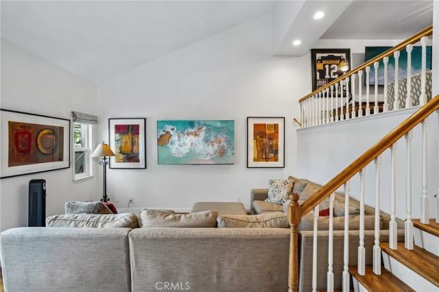 27 Tiburon Court, Manhattan Beach, CA 90266