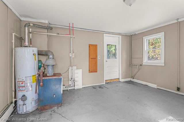 23608 Glenwood Street, Clinton Township, MI 48035