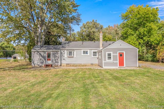 23608 Glenwood Street, Clinton Township, MI 48035