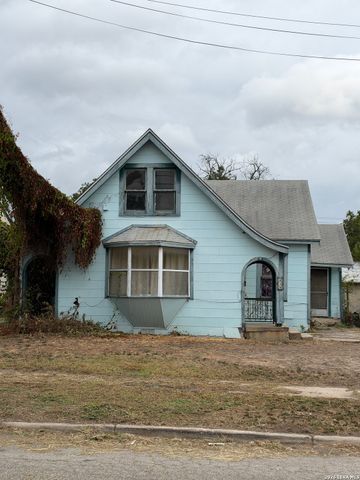 135 E Mayfield, San Antonio, TX 78214