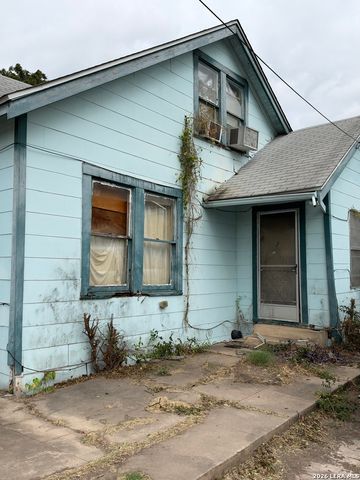 135 E Mayfield, San Antonio, TX 78214
