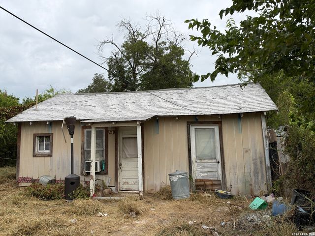 135 E Mayfield, San Antonio, TX 78214