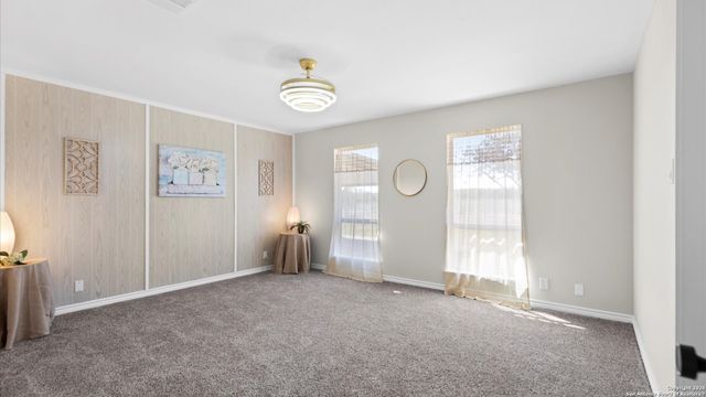 7974 Green Valley, Marion, TX 78124