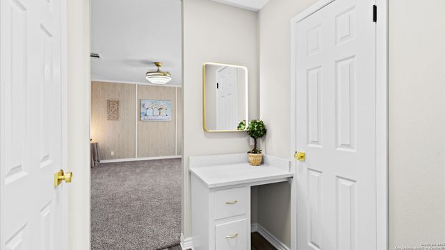 7974 Green Valley, Marion, TX 78124