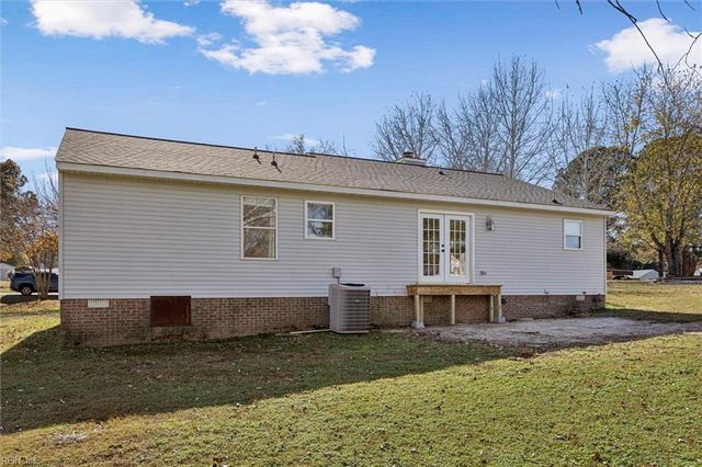 221 Loch Haven DR, Williamsburg, VA 23188