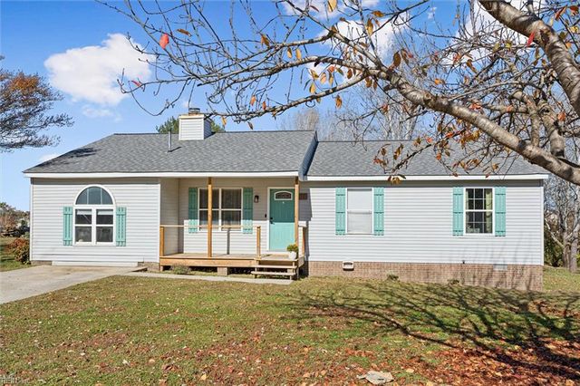 221 Loch Haven DR, Williamsburg, VA 23188