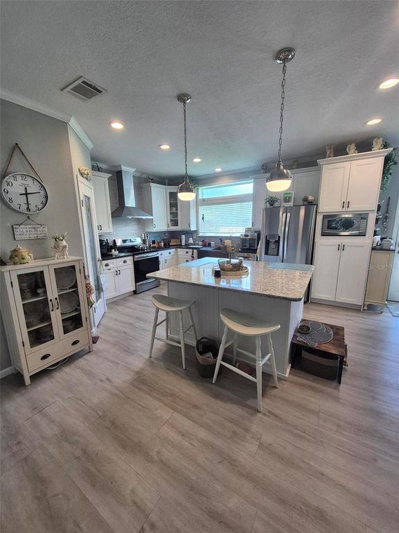 2710 61ST STREET E, BRADENTON, FL 34208 — photo 5