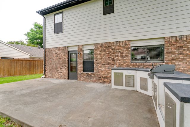 5341 Colonial Drive, Flower Mound, TX 75028