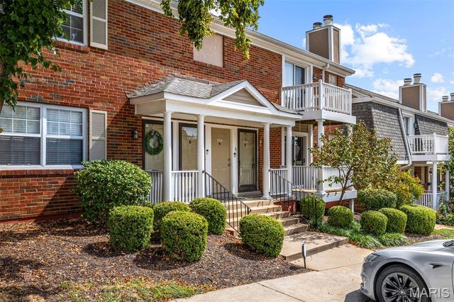 1508 Thrush Terrace, St Louis, MO 63144