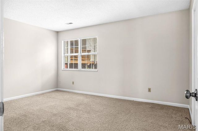 1508 Thrush Terrace, St Louis, MO 63144