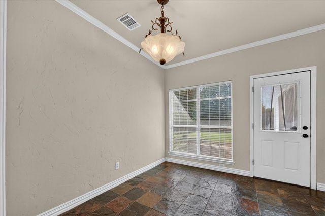 400 Breakers Point Court, Irving, TX 75063