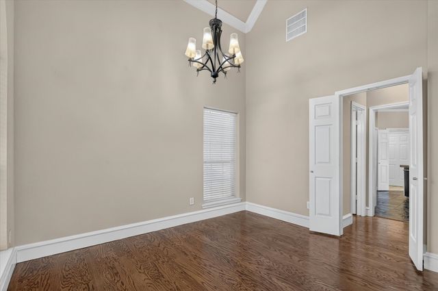 400 Breakers Point Court, Irving, TX 75063