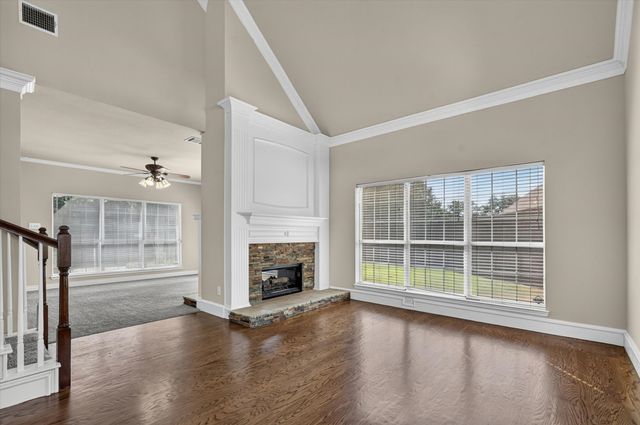 400 Breakers Point Court, Irving, TX 75063
