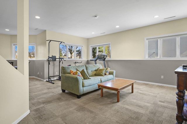 5526 Grassland Trail, Middleton, WI 53562