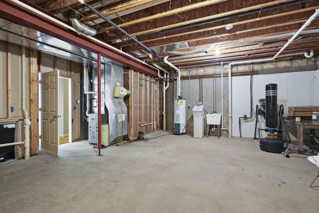 5526 Grassland Trail, Middleton, WI 53562