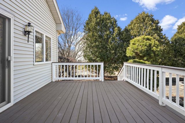 5526 Grassland Trail, Middleton, WI 53562