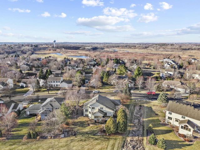 5526 Grassland Trail, Middleton, WI 53562