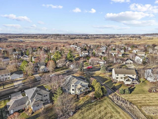 5526 Grassland Trail, Middleton, WI 53562