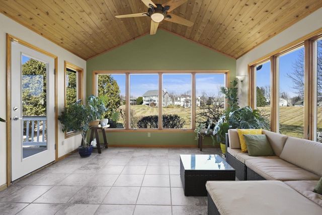 5526 Grassland Trail, Middleton, WI 53562