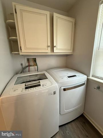 3059 HUNTINGTON CIR, Waldorf, MD 20602