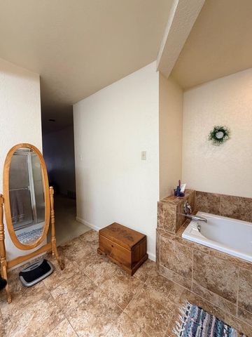 142 Douglas Lane, Pueblo, CO 81001
