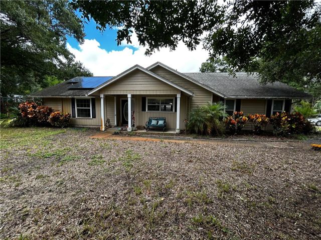 1196 39th Avenue, Vero Beach, FL 32960