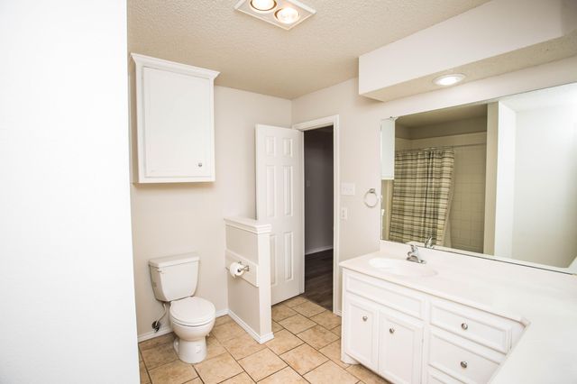 616 N 8th Street, Wolfforth, TX 79382