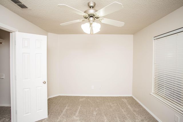 616 N 8th Street, Wolfforth, TX 79382