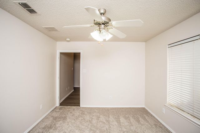 616 N 8th Street, Wolfforth, TX 79382