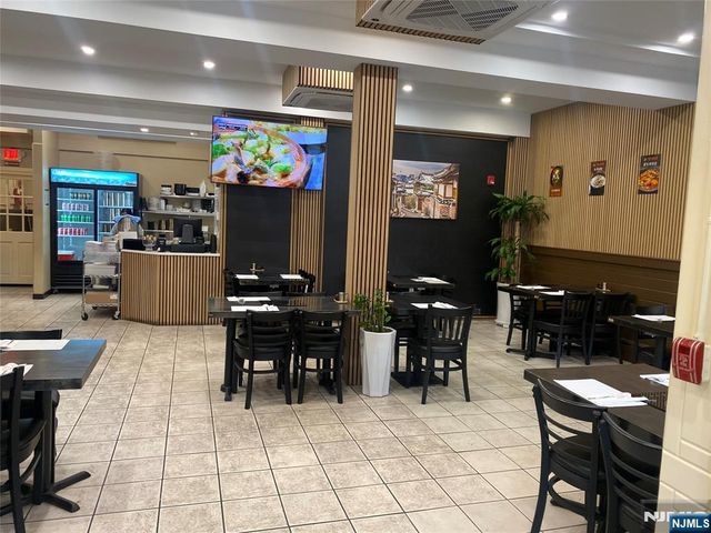 330 Broad Avenue, Palisades Park, NJ 07650