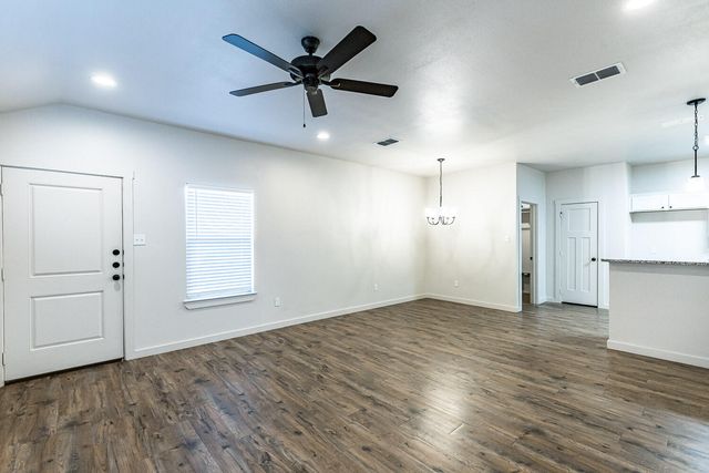 5525 121st Street, A, Lubbock, TX 79424