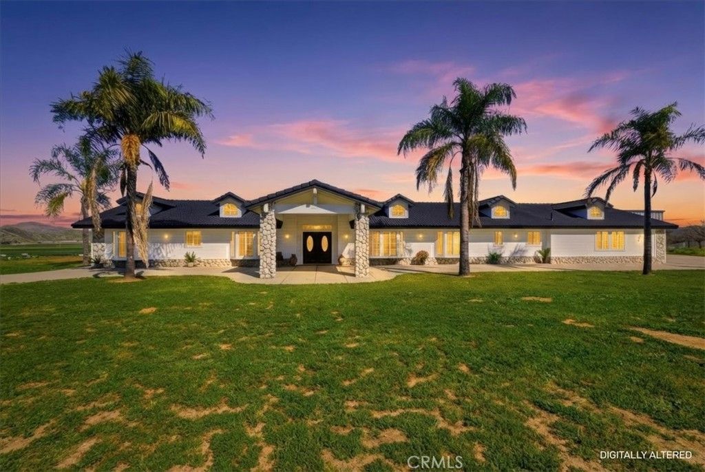 Image 6 of property listing at 30100 Maxine, Menifee, CA 92584