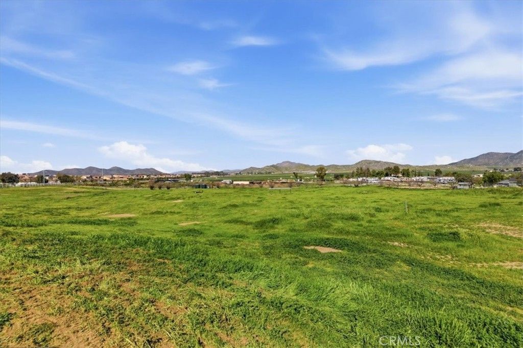 Image 65 of property listing at 30100 Maxine, Menifee, CA 92584