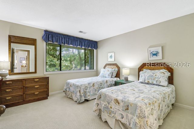 59 Carnoustie Rd Apt 275, Hilton Head Island, SC 29928