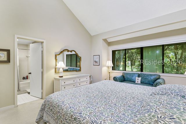 59 Carnoustie Rd Apt 275, Hilton Head Island, SC 29928