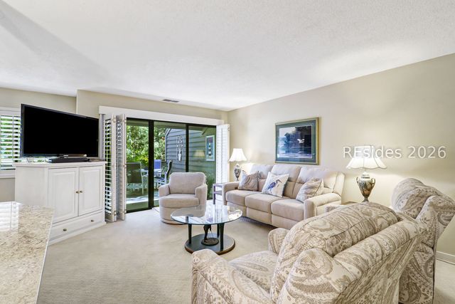 59 Carnoustie Rd Apt 275, Hilton Head Island, SC 29928