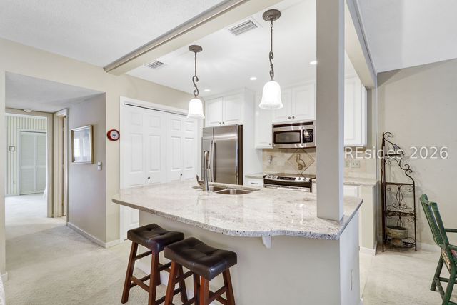59 Carnoustie Rd Apt 275, Hilton Head Island, SC 29928