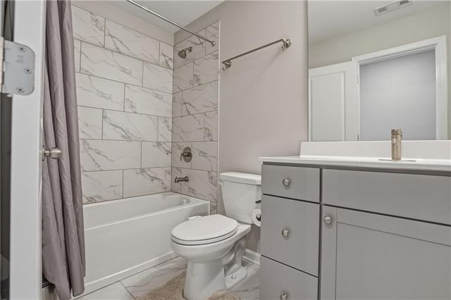 504 Elm Bluff Way, Lawrenceville, GA 30043