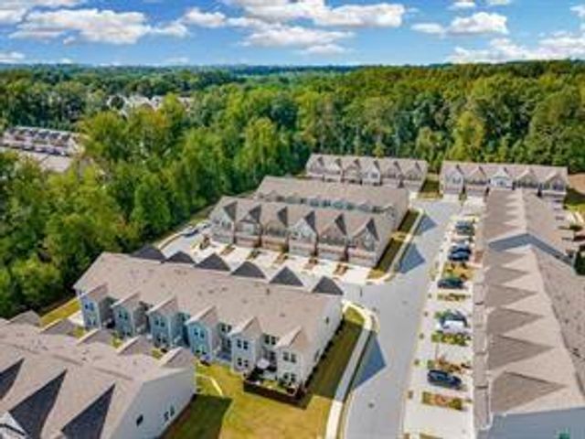 504 Elm Bluff Way, Lawrenceville, GA 30043